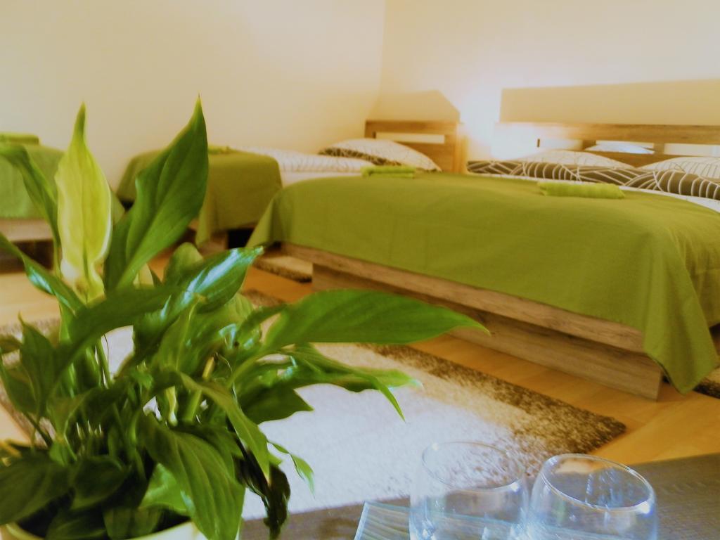 Bartok Ter Panzio Bed & Breakfast Егер Екстериор снимка